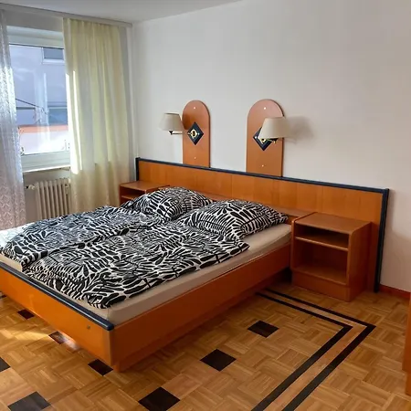 Apartment Doppelbett 23